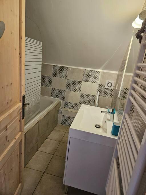 Chalet T3 Duplex Neuf Névache Εξωτερικό φωτογραφία